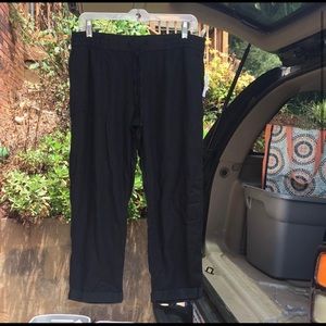 Old Navy petite black linen pants. Never worn